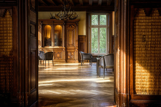 Creare un soggiorno classico senza tempo con questi consigli di design