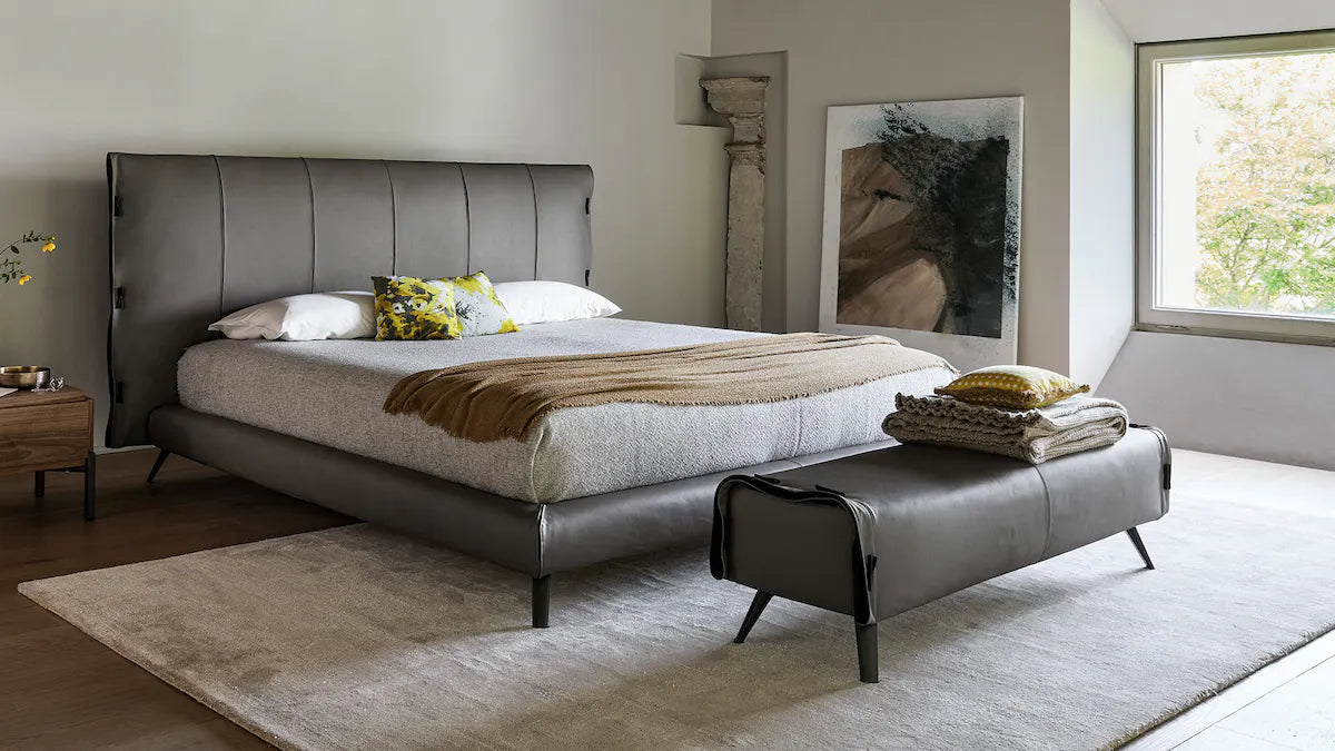 Panca Cuff bench and pouf